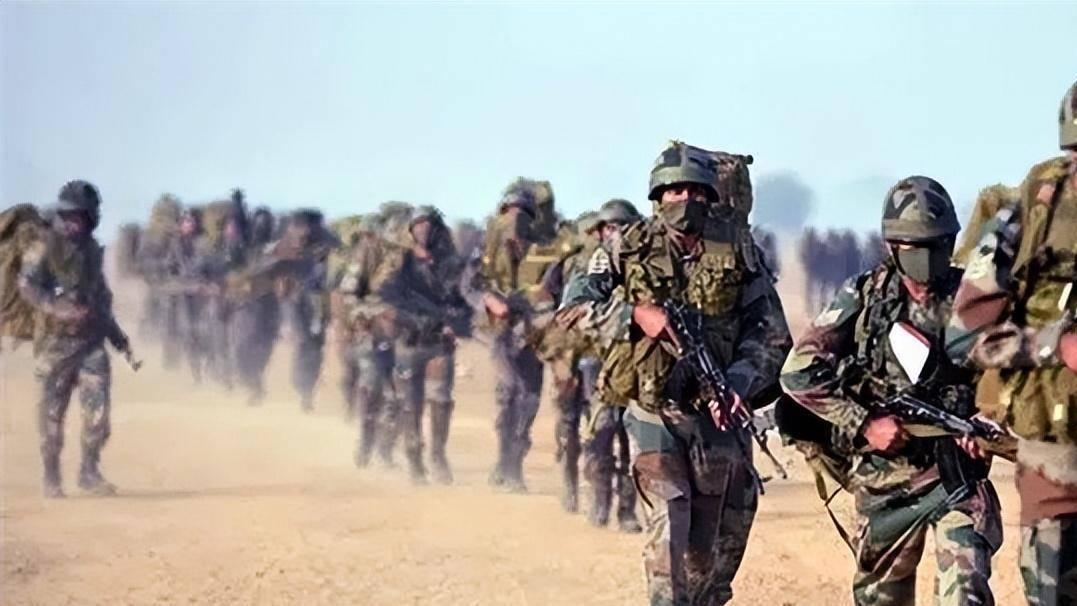 莫迪放权军方"自由开火" 印巴火药桶一触即发