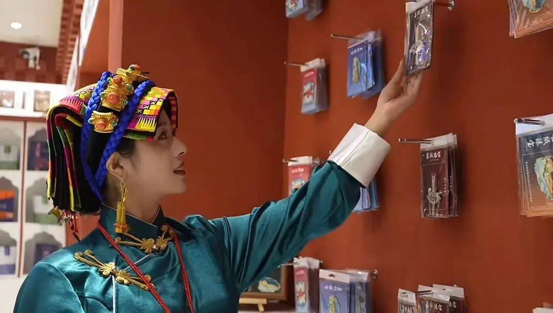 了不起的阿坝非遗丨马尔康供销社活化非遗资源促文化经济共赢