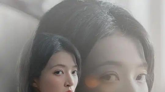 短剧《飞蛾扑火终成烬》飞蛾扑火终成烬揭秘爱情的悲剧与命运的无常