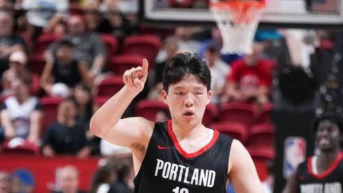 只用两场比赛 就证明了出国有多么正确？杨瀚森也因此受益！