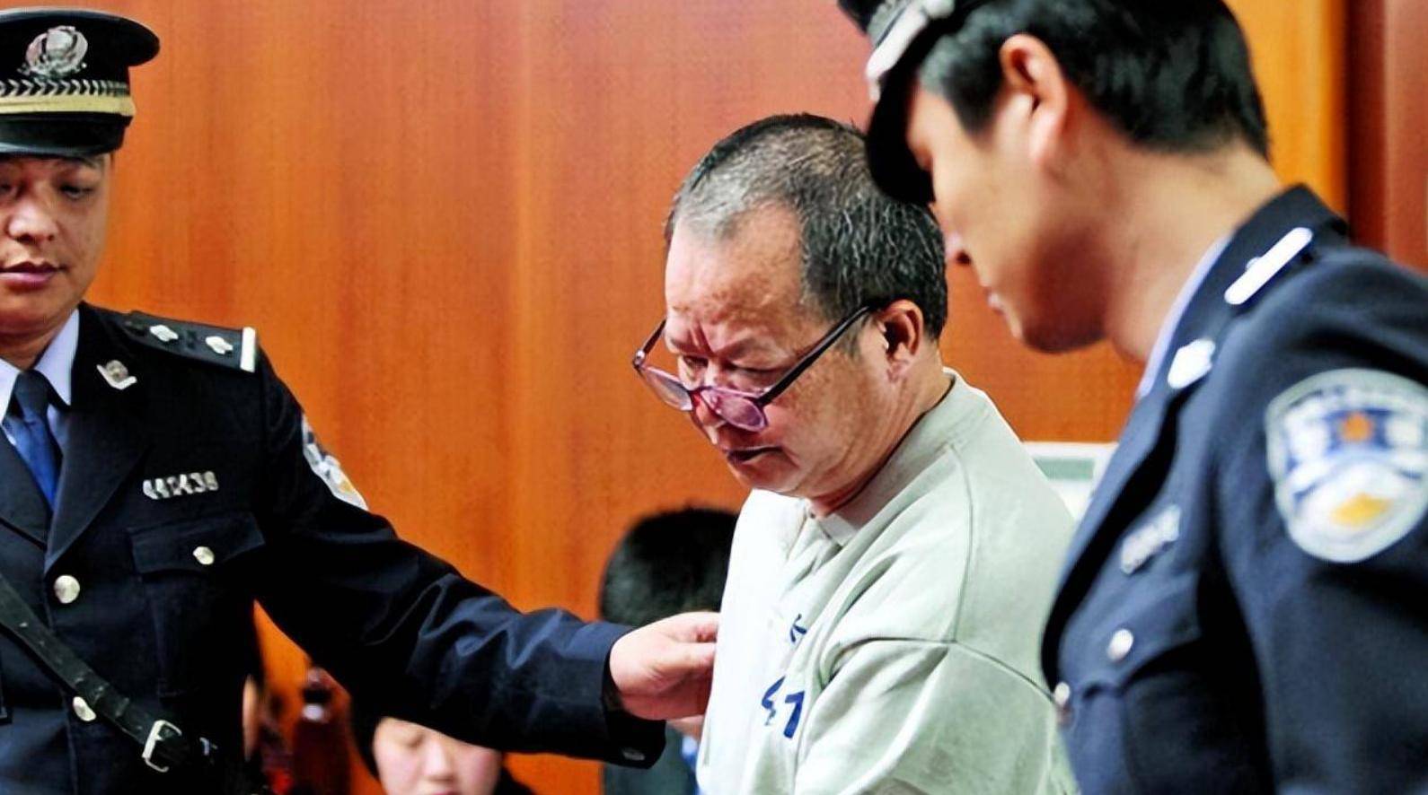 浙江电力局长背叛国家，充当美日间谍，被抓时大喊：我是美国人