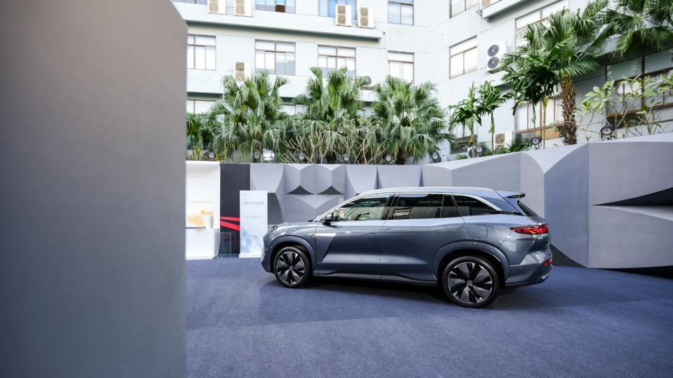 果然没白等！汉L唐L重磅上市，售价20.98万起，到底选择哪个版本