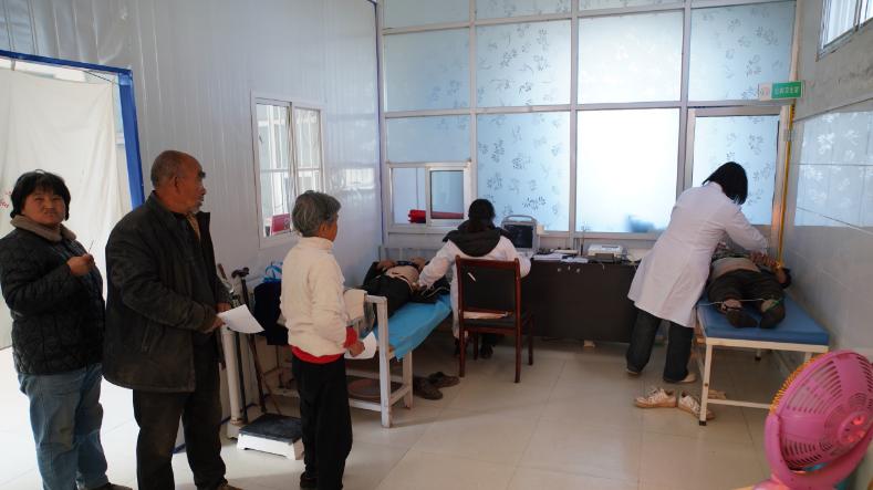 “行走的医院”让山区群众就医更便捷