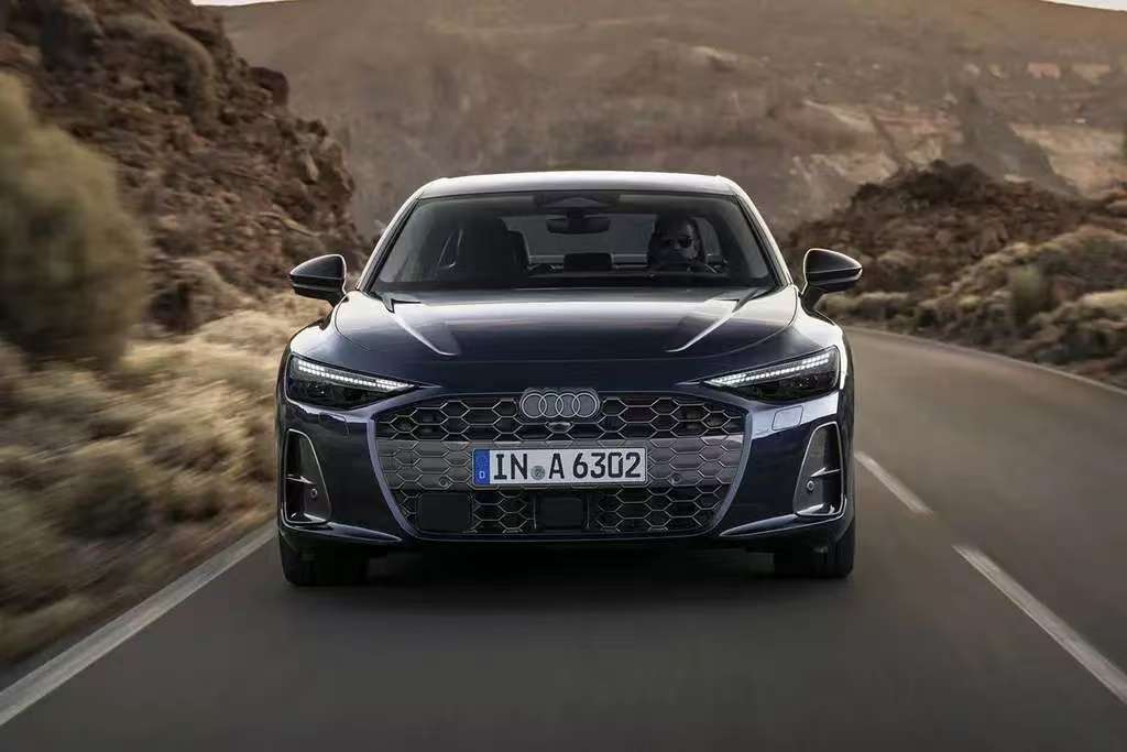 新一代奥迪A6L有望2026年上市，外观犀利，内饰三块大屏，真香？