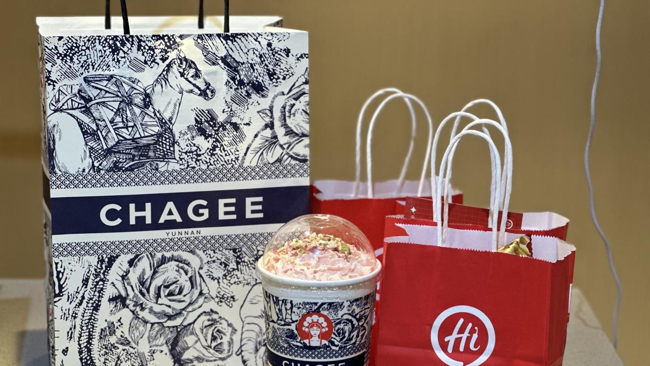 同事找我要一点点奶茶图，我翻相册时后背一凉：朋友圈的 “精致”，早按斤卖了