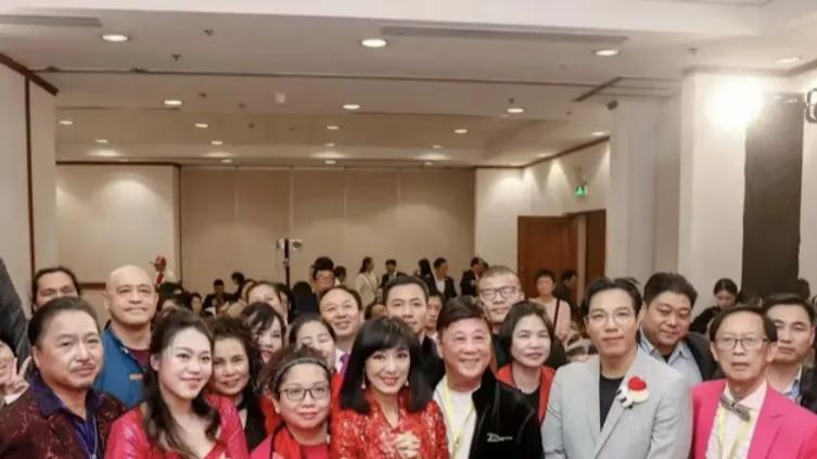 79 岁 TVB 视帝夏雨惊喜复出，隐居多年半退休状态曝光，曾被指退休后变苍老