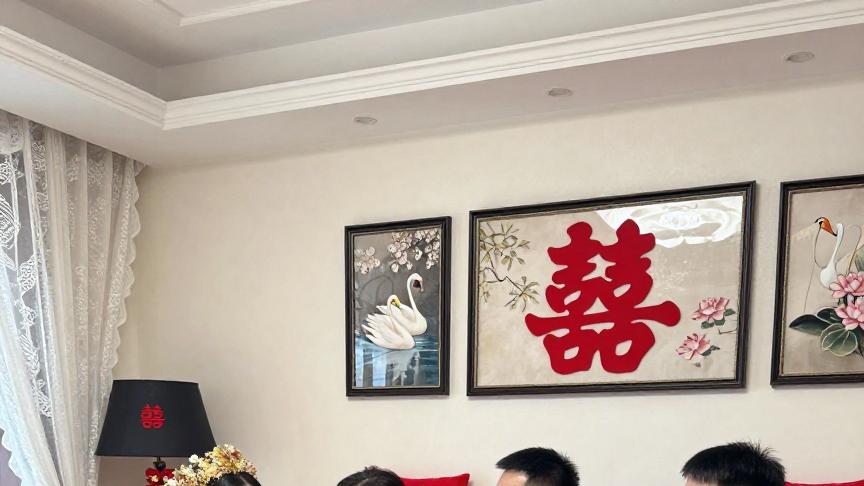 后妈比女儿漂亮