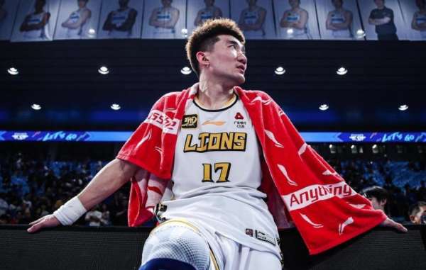 20天20队——广厦保留夺冠核心阵容 胡金秋孙铭徽率队卫冕？