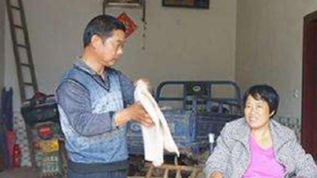 女儿结婚途中遇车祸，隐瞒26年未回娘家，男子做了26年未婚夫