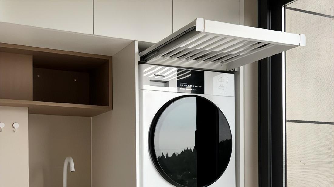 阳台晒衣服已经“过时”了！如今流行这么做，美观又实用，真机智