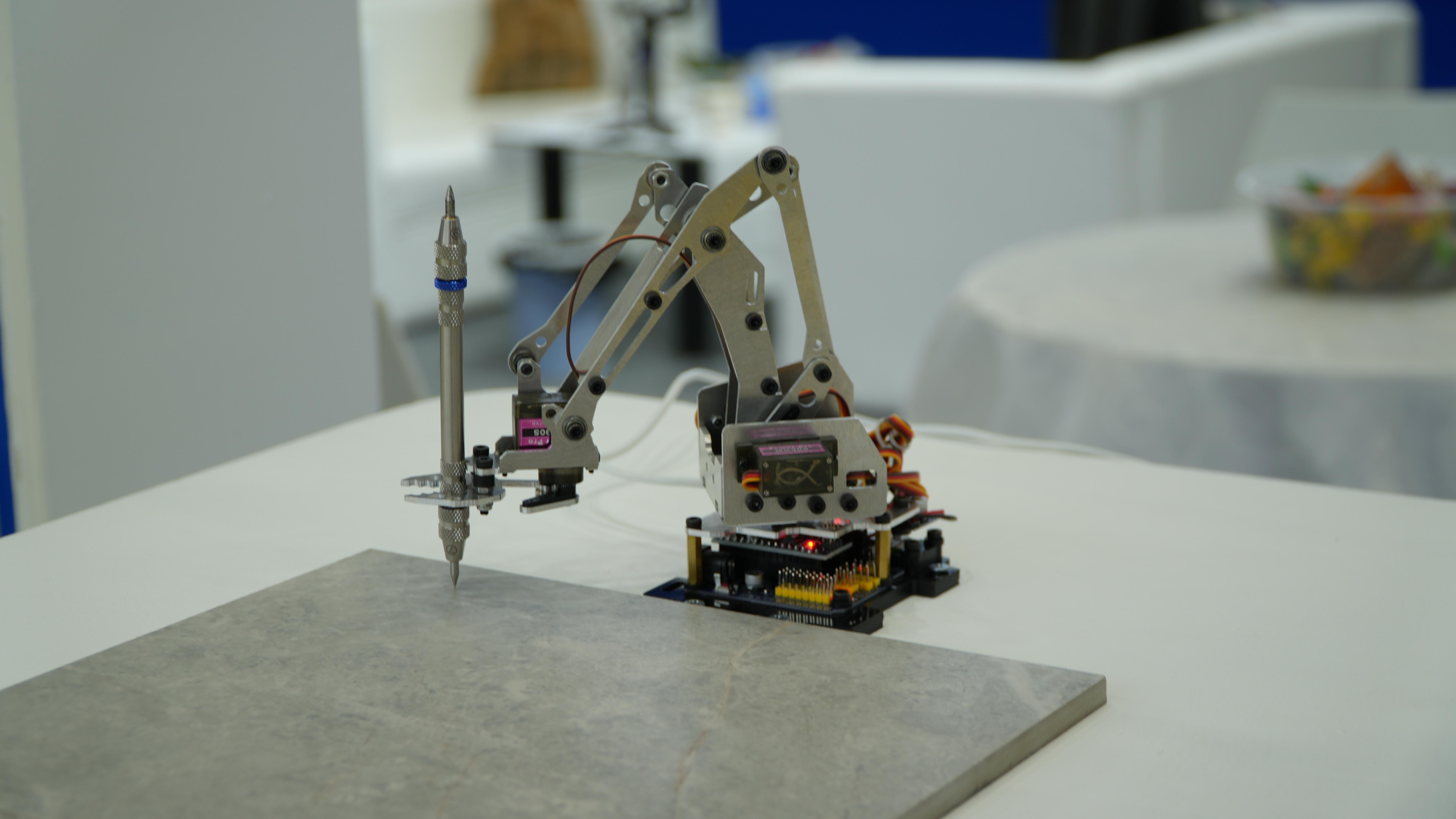 活性氧化锌解析：陶瓷行业的关键原料与执行标准