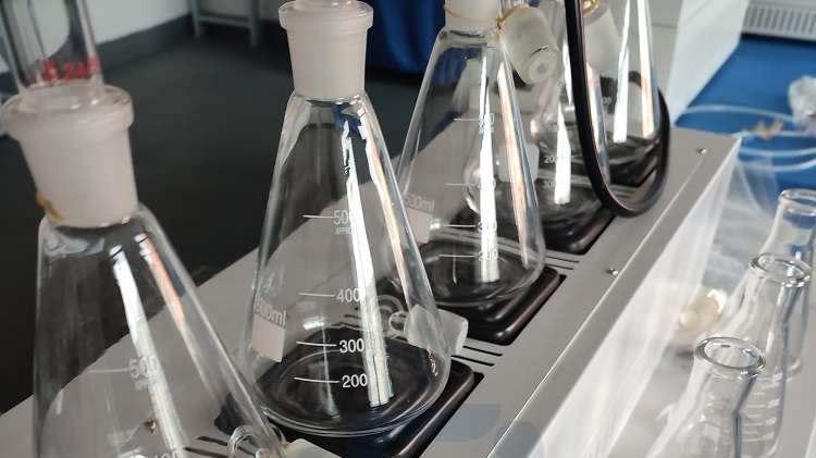 多功能蒸馏仪（远红外陶瓷加热款）核心优势与技术解析