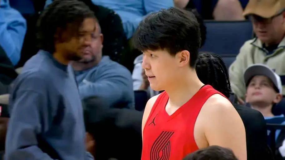 感冒缺阵？别天真了！这是开拓者的“高端轮休”给他开道呢！