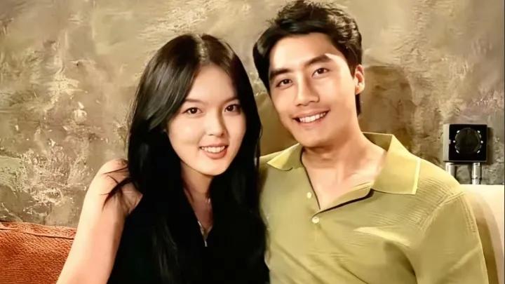 法图麦恋情猜想：照片背后那些事