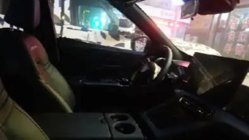 捷途山海L8内饰布局大变化，这款车设计究竟能否迎合年轻人