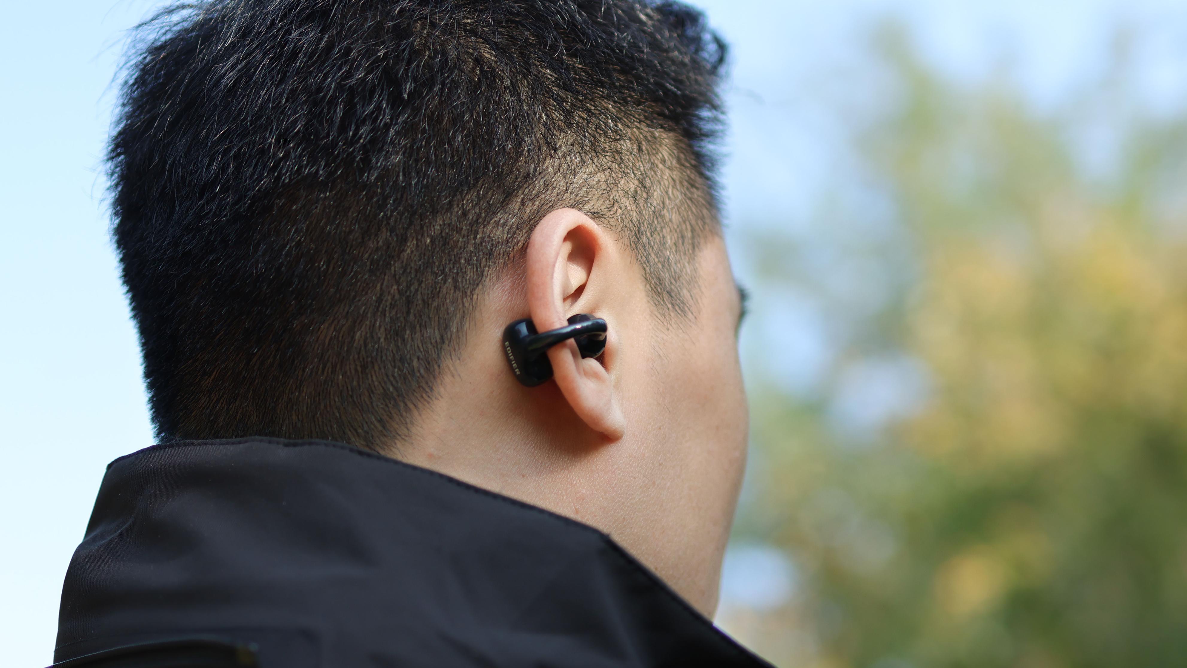 耳夹耳机新标杆！漫步者Fitclip Ultra：无感佩戴+AI大模型随身