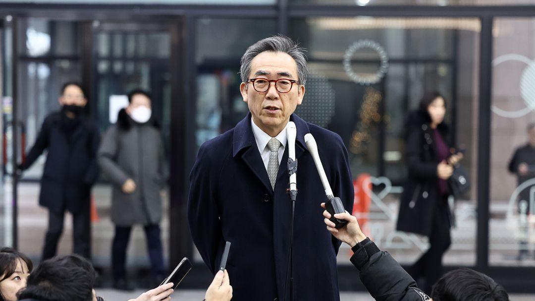 关键时刻日韩放下恩怨，同时送中国定心丸，特朗普“众叛亲离”