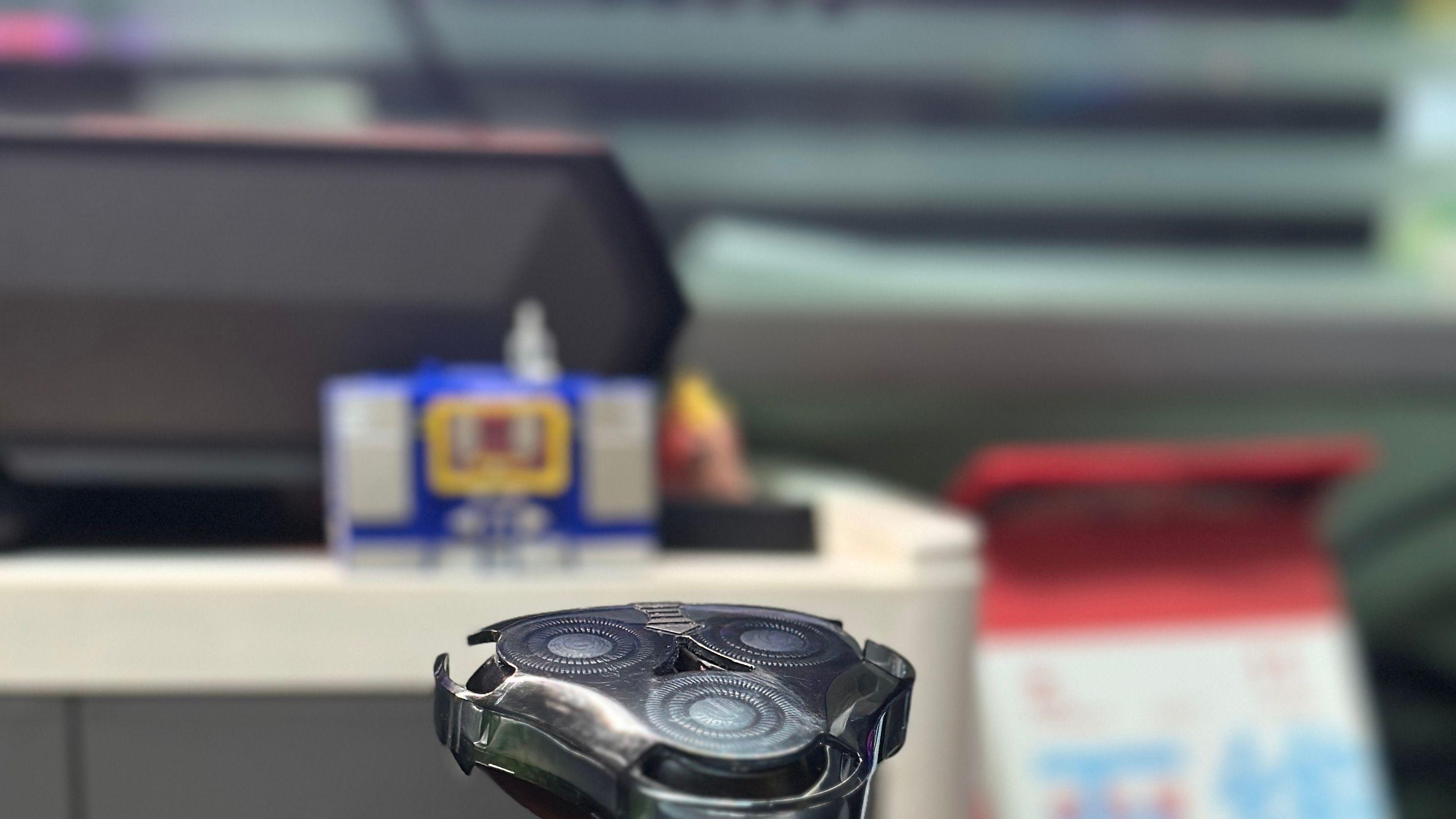 23000超高转速不留一根胡须！未野MAX，运动型男的性价比之选