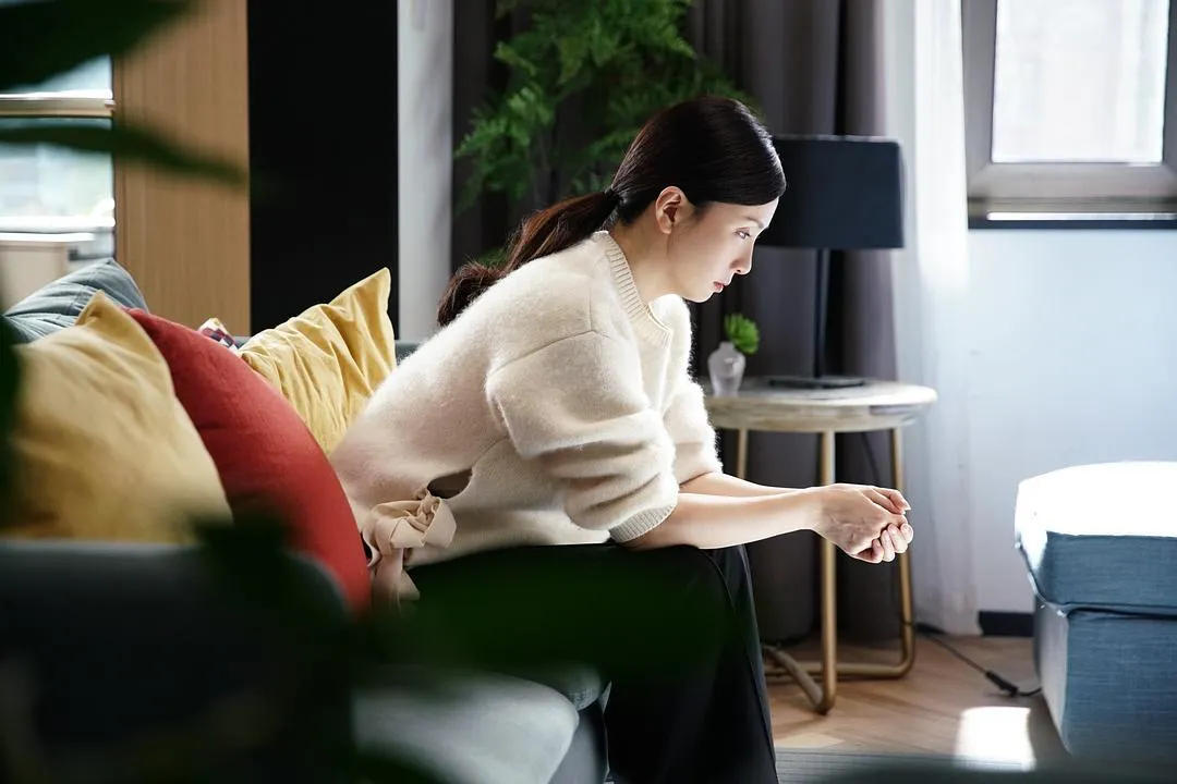 当电影里的「教育焦虑」照进现实的我们，有多少人能够游刃有余？