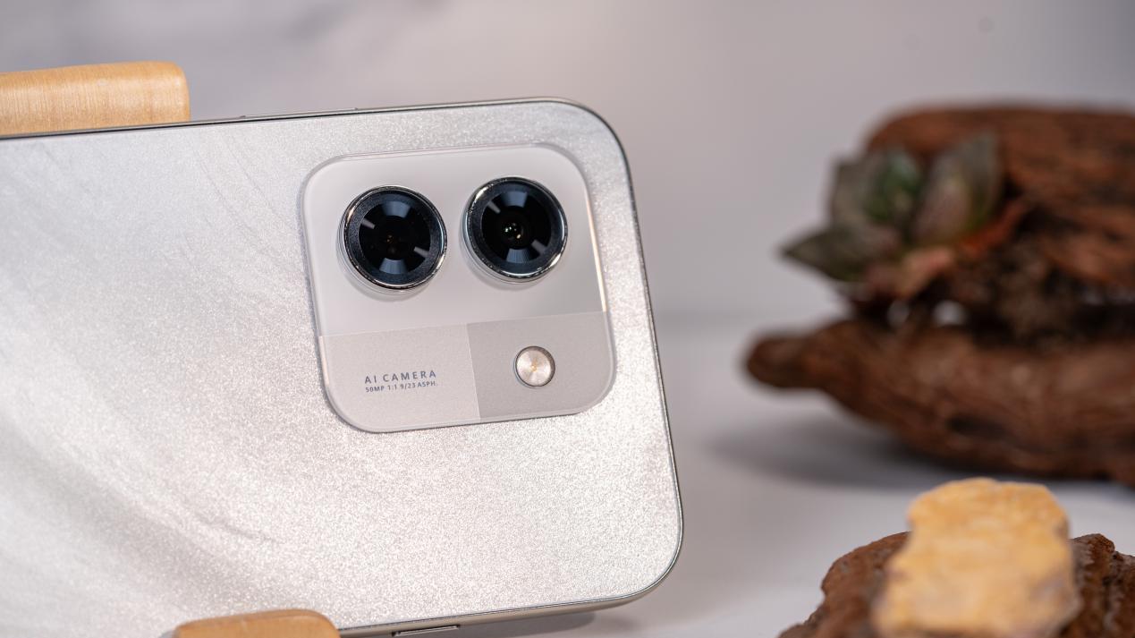 优雅之下，坚韧之上：WIKO X70岩脉白图赏，见证“昆仑”硬核