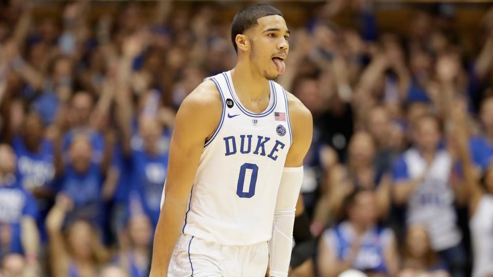 凯尔特人创历史：单赛季三分球数超勇士成王！