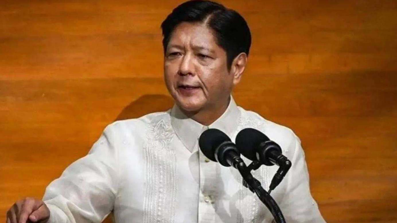 马科斯刚遭审判，中国就收坏消息，为保住总统宝座，他已不择手段