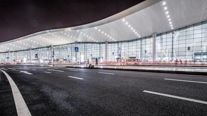 韩网友：中国应该没有机场吧？修机场很贵的！印度网友评论很搞笑