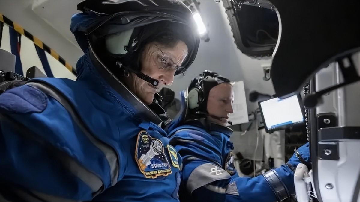 神舟二十二完成应急发射！历时20天，中国航天创造了一个奇迹