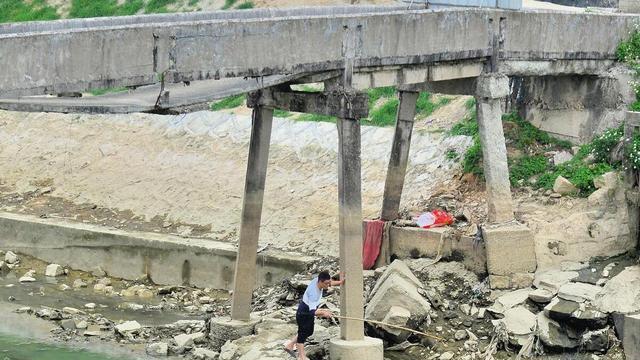 夏日野钓攻略：五种深水钓点，小鱼，大鱼连连上竿疯狂咬钩！