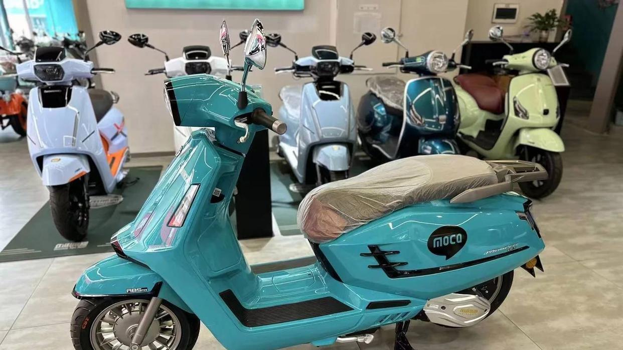 打破价格底线！布雷斯通摩卡250正式发布：高配250卖出125价