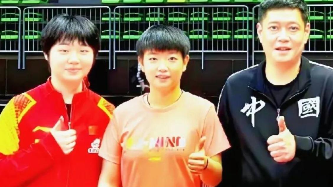 新加坡大满贯：孙颖莎4-1胜蒯曼，夺得女单冠军，结束120天冠军荒