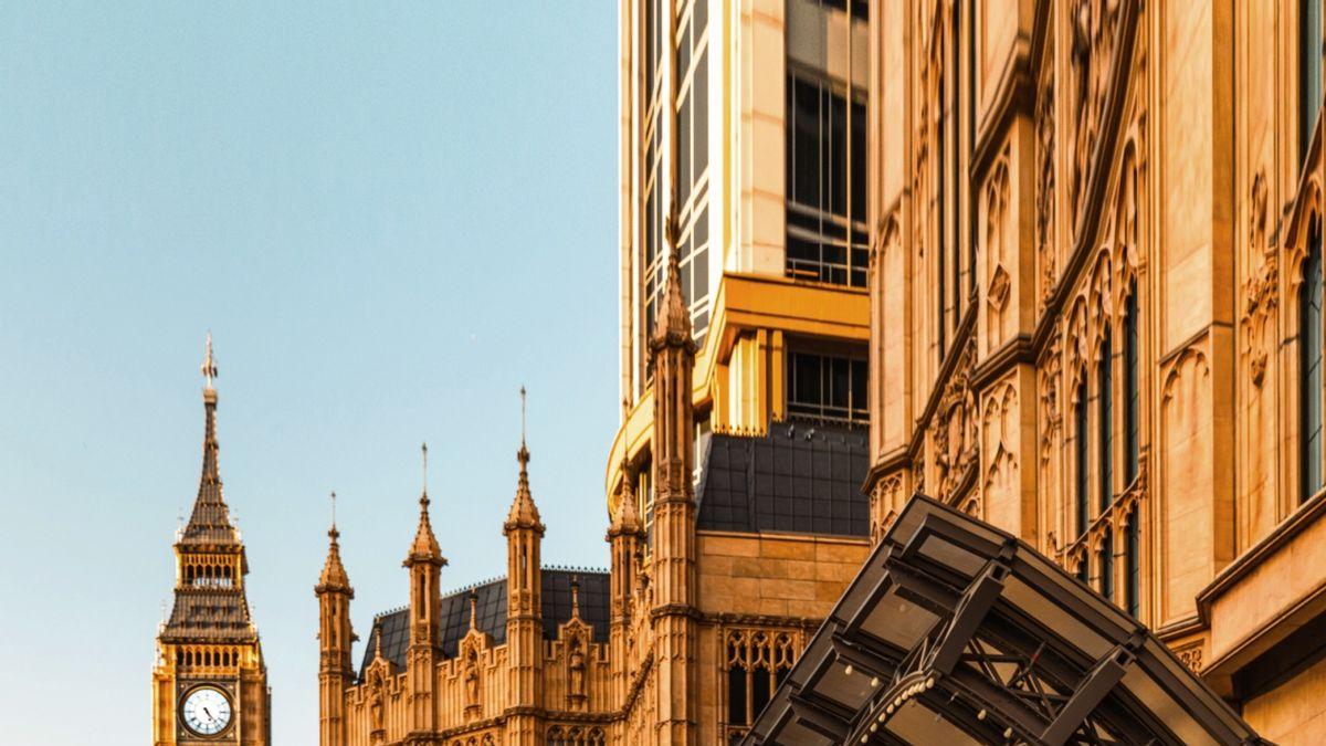 从万台交付到引领产业升维，尊界S800开启中国豪华车新纪元