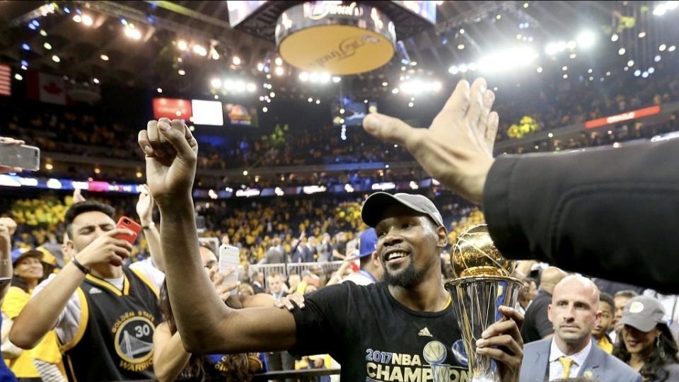 一夜3大消息！哈登迎来好消息，詹姆斯最新动态，杜兰特喜讯