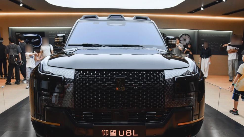 售价128万元！仰望U8L鼎世版上市，安全指数拉满了