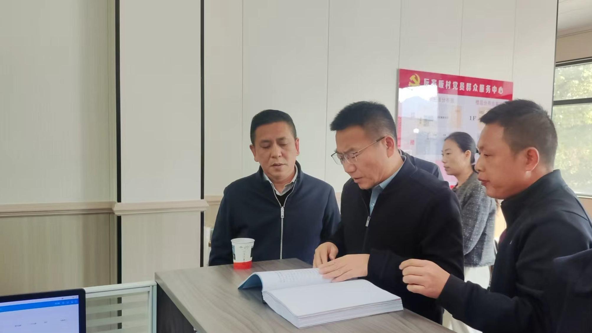 卢川赴龙港镇调研重点项目、巩固拓展脱贫攻坚成果等工作