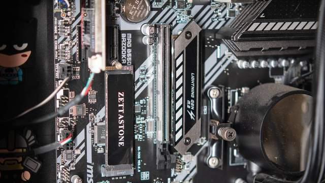 PCIe4.0性价比太高！腾隐TP4000 PRO实测：冷启动游戏仅15秒