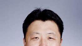 金牌教练的狗血情史：专娶女徒弟为哪般？