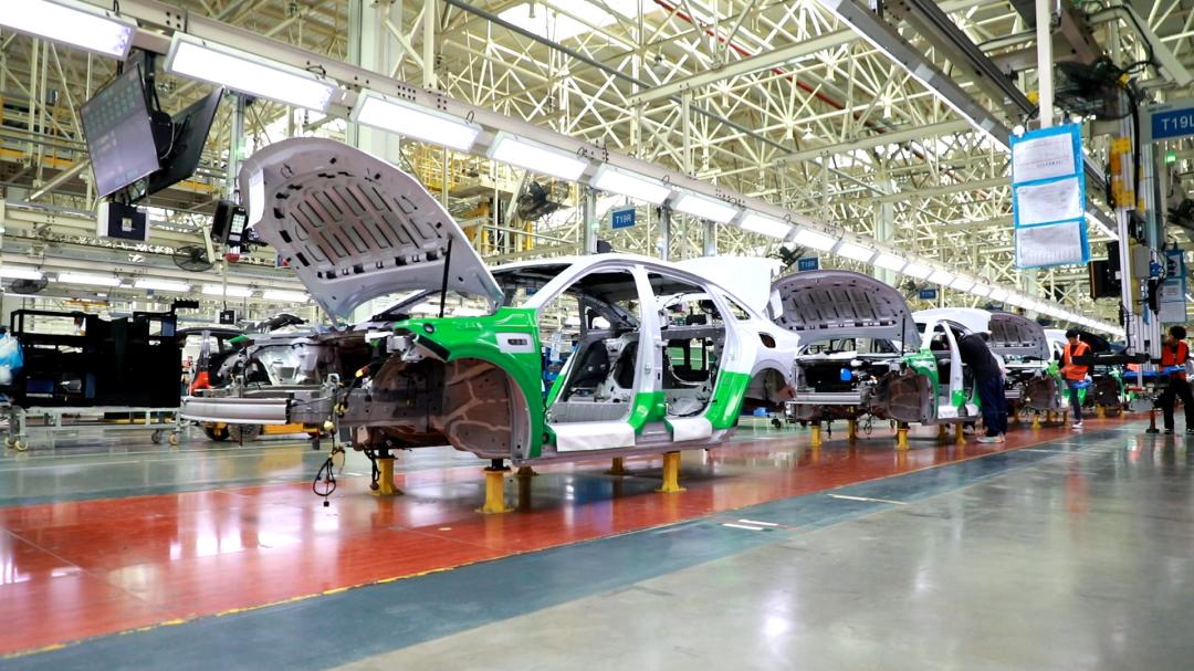 贵州第一大制造业民营企业，年入402亿元，老干妈排在第六位