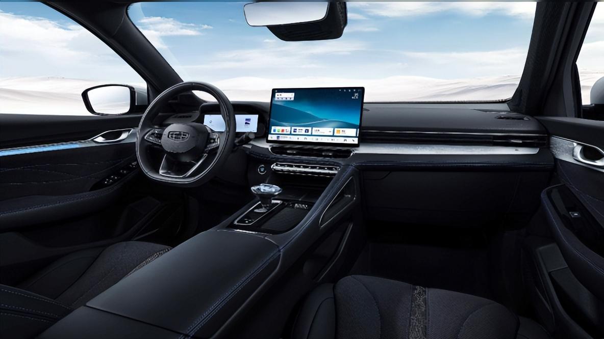 破 “低价无豪华”！三大维度焕新 10 万级燃油车价值