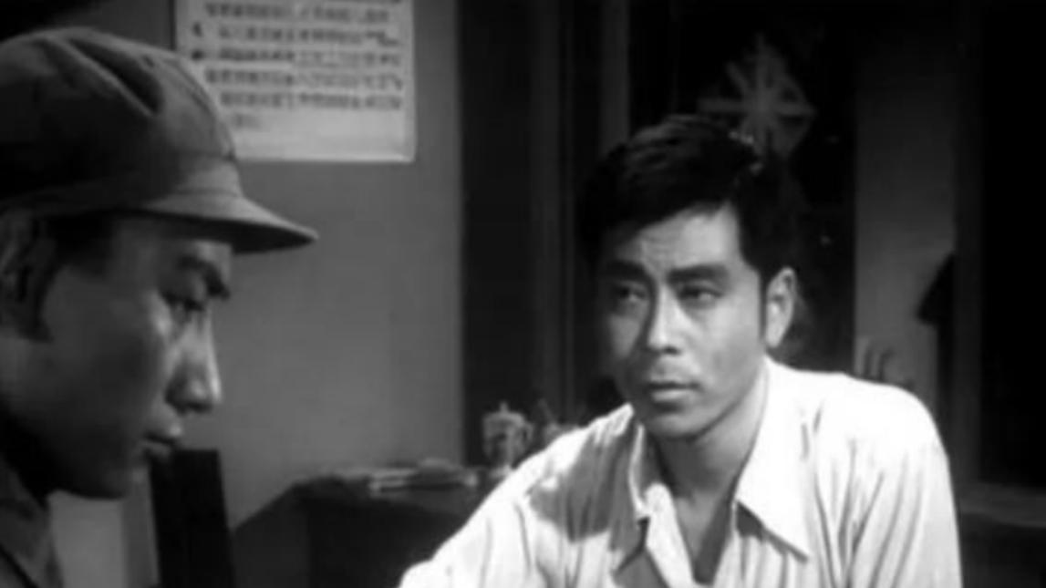 演艺圈风云变幻，辉煌与低谷交织，他为何拒绝重返巅峰？