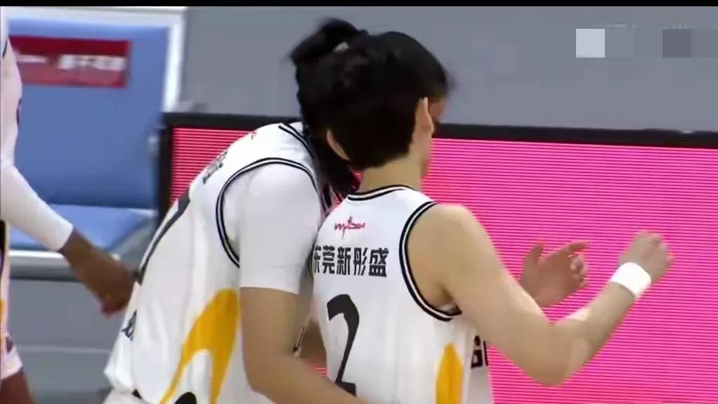 东莞女篮得分榜，杨力维66分，科利尔63分，黄思静43分，杨舒予呢