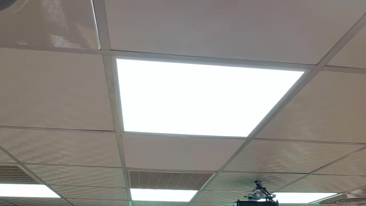 广告女王萧宇辰跨界主持身心灵节目