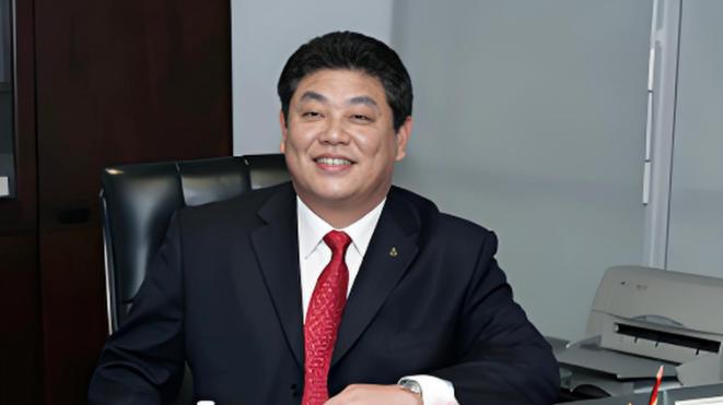 权力的坠落：袁光宇受贿案揭开国企反腐深水区