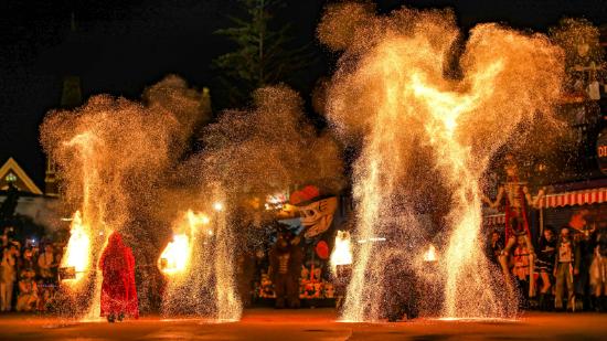 清明假期夜场首开！大连海昌发现王国解锁春日新玩法
