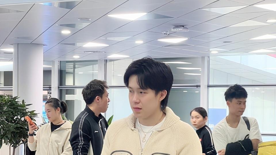 国乒到达印度，亚锦赛环境曝光，徐孝元晒酒店，王曼昱要打翻身仗