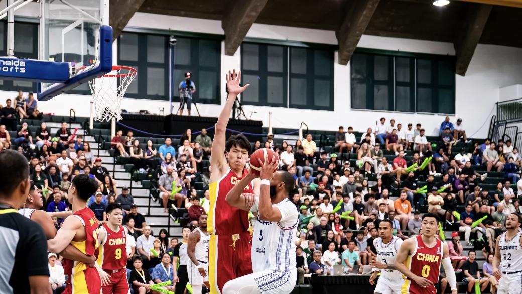 男篮水货国手又露馅 17分钟2投0中一分未得 球迷嘲讽头号关系户