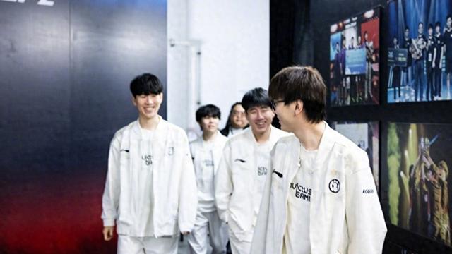 IG终结连败后依旧隐患重重，面对WE能否再接再厉？
