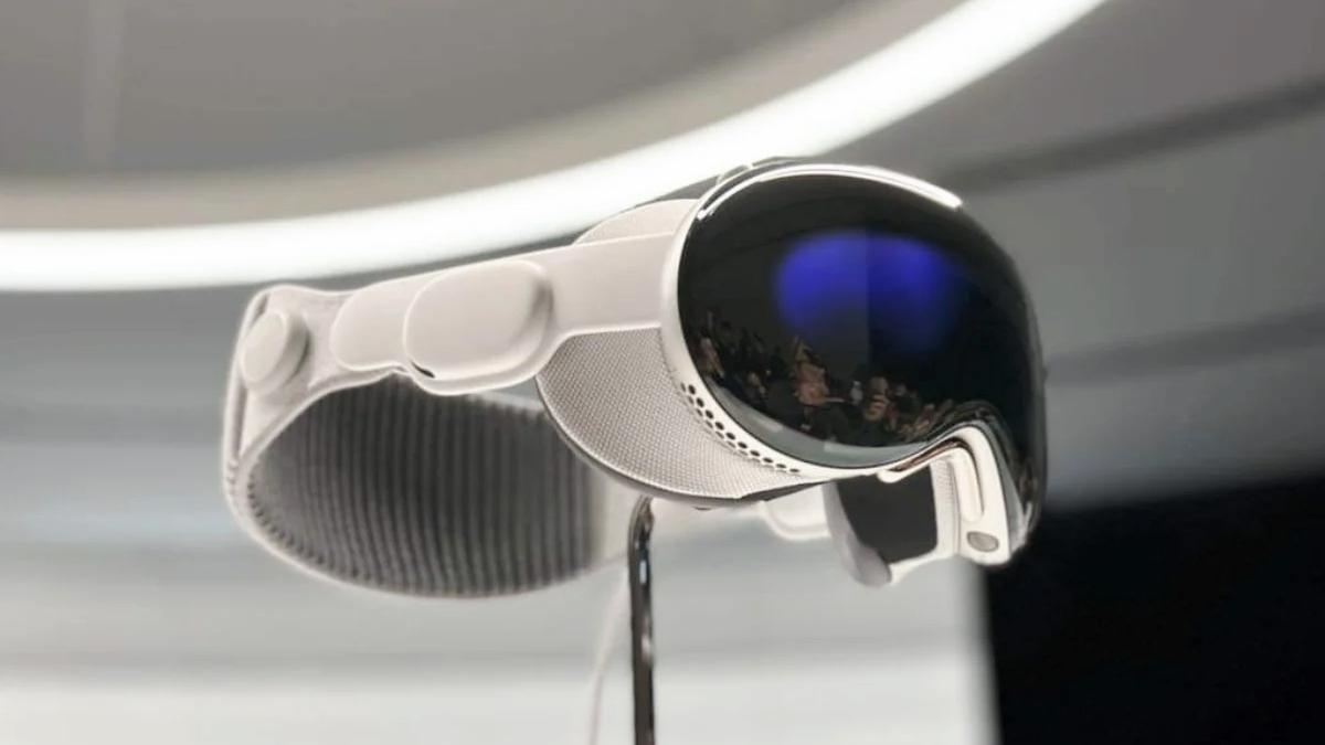 苹果出货首超三星，OLED霸主地位岌岌可危？