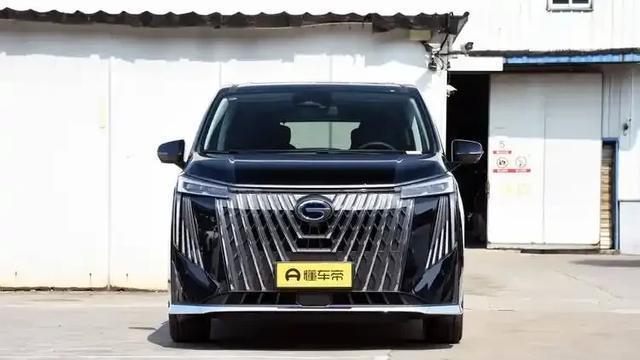 慎、慎、慎43万哪吒汽车车主遭遇困境