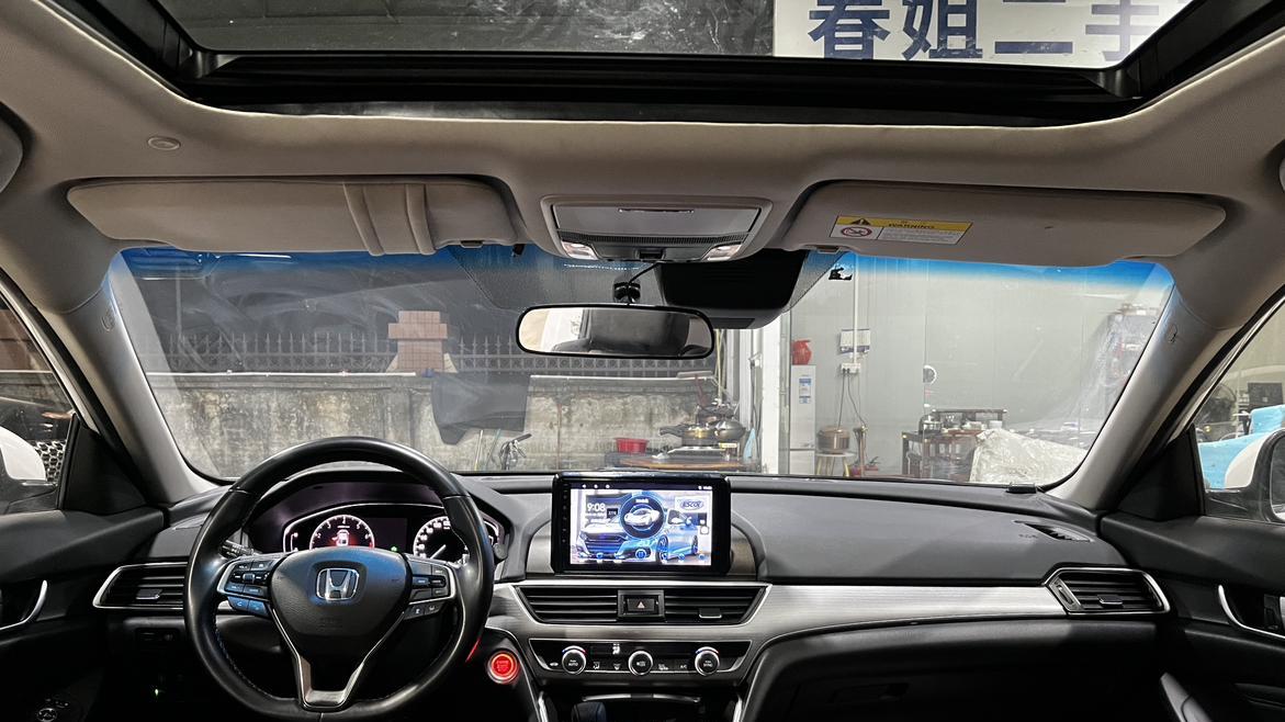 18年本田雅阁，CVT变速箱，家用舒适之选！